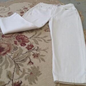 Levi Strauss White crop pants like new